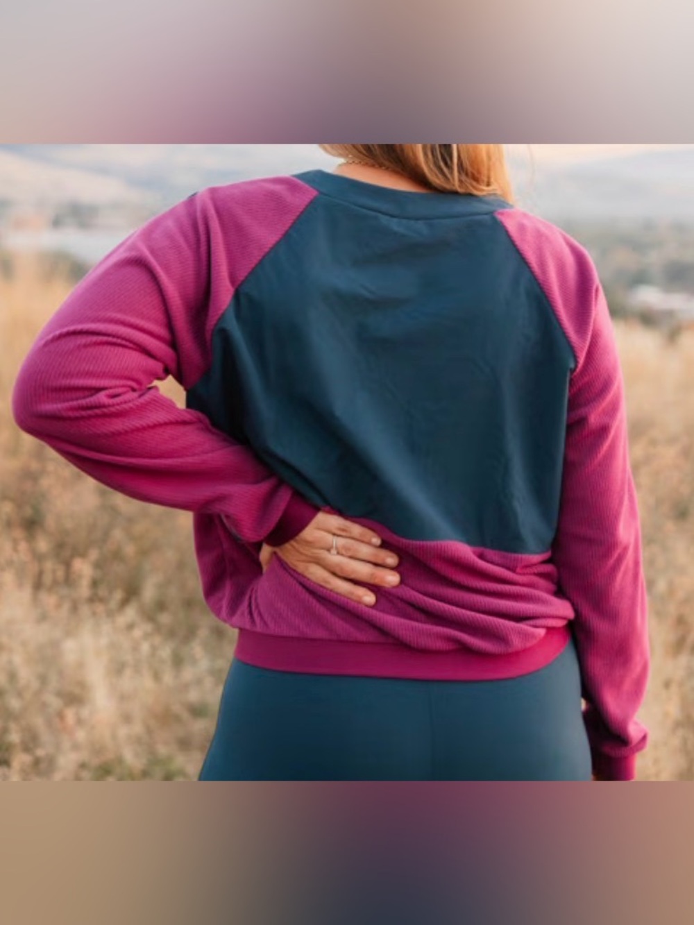 Youer Fearless Crewneck Fleece Sweatshirt Women's Size XL in Juicy Magenta/Blue - Picture 2 of 7